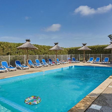 Residence Odalys Terre Marine Saint-Pierre-d'Oleron Bagian luar foto