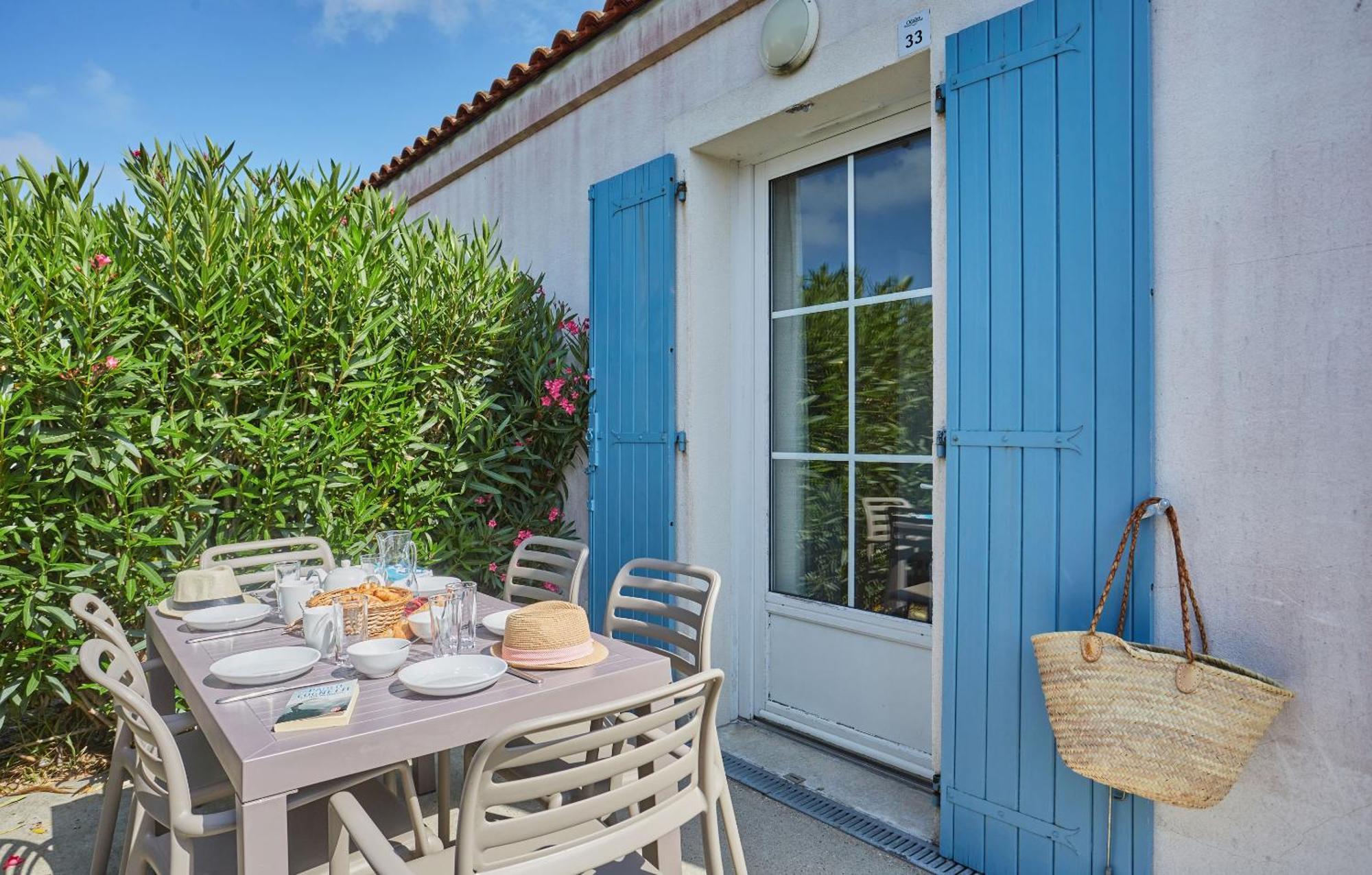 Residence Odalys Terre Marine Saint-Pierre-d'Oleron Bagian luar foto