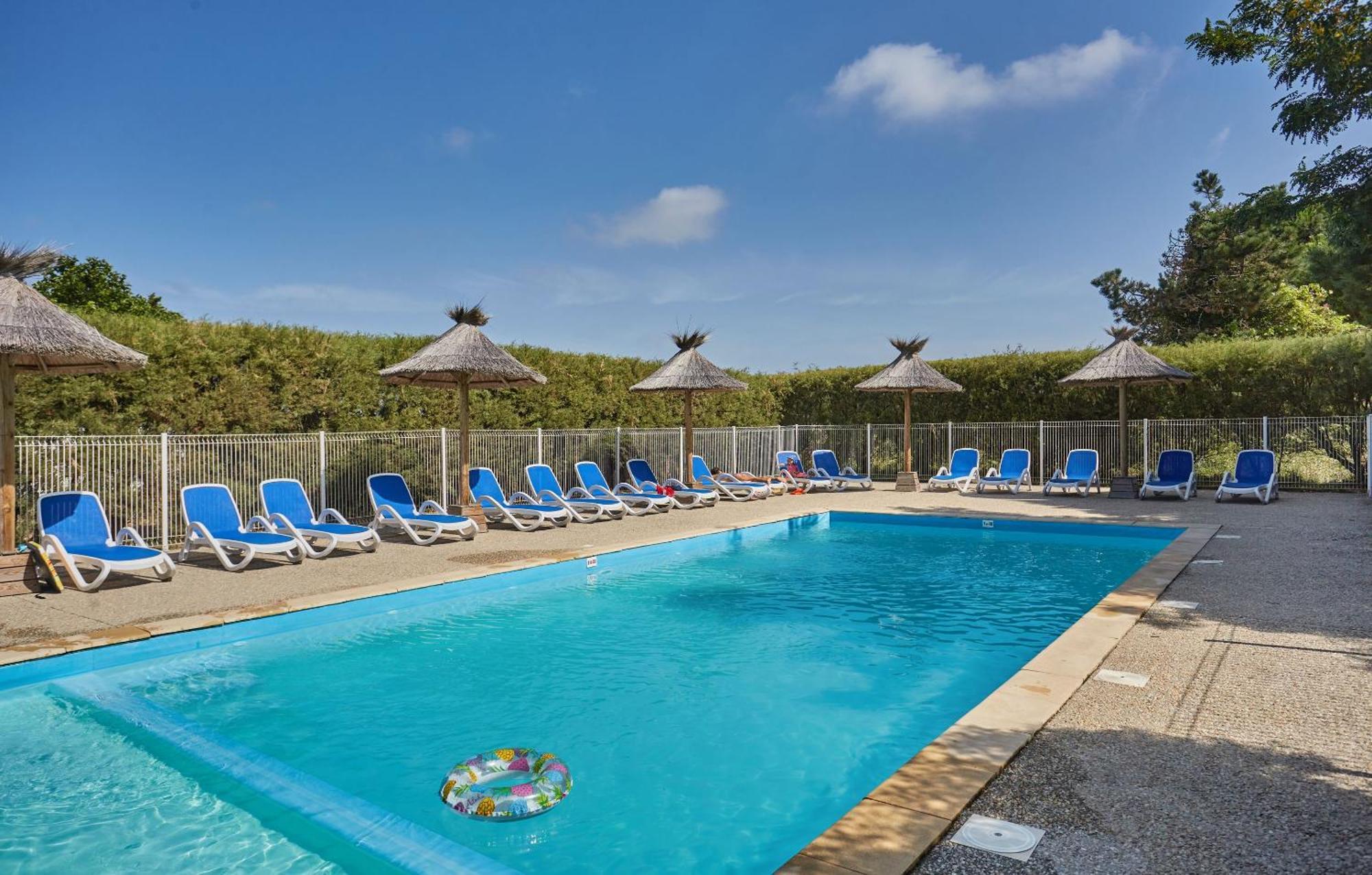 Residence Odalys Terre Marine Saint-Pierre-d'Oleron Bagian luar foto