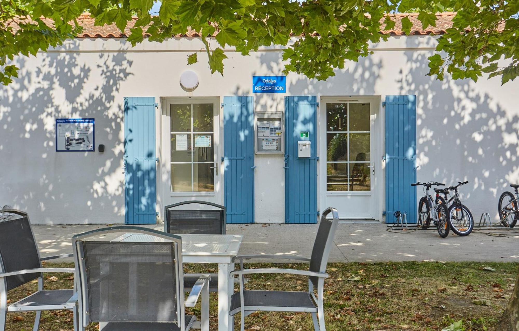 Residence Odalys Terre Marine Saint-Pierre-d'Oleron Bagian luar foto